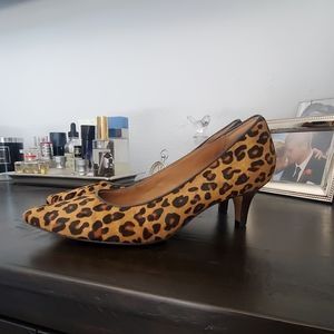 7.5 Clarks leopard heels. Worn only once!